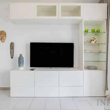 Inftour Eurosol 公寓