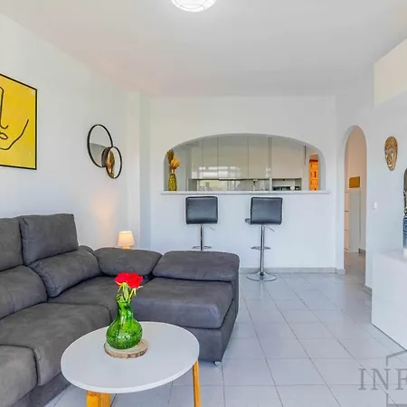 Inftour Eurosol شقة